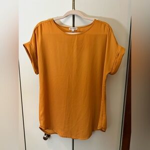 Zenana Outfitters Golden Yellow/Orange Flowy Tunic Blouse